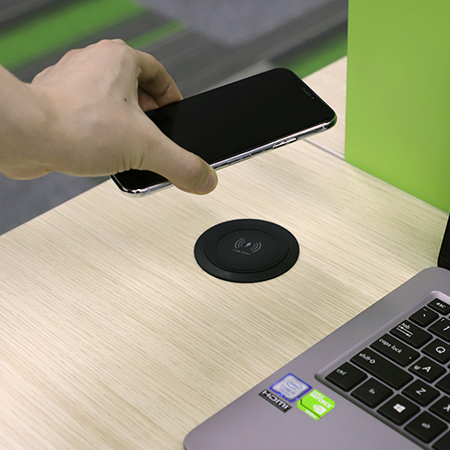 Gniazdo blatowe okrągłe Spacetronik SPS-R0D3BSET