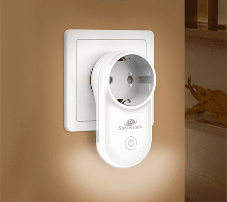Spacetronik SL-PS11 Wi-Fi smart Steckdose mit Licht