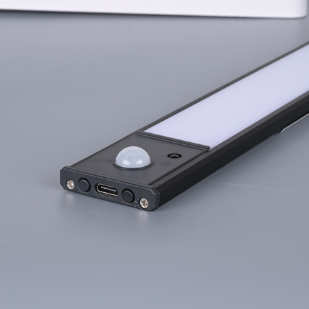 Bezprzewodowa lampa LED Czujnik ruchu 40cm Czarna