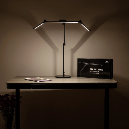 Zestaw ergonomiczny biurowy Biurko Vegard SPEO232 Fotel BARD Lampa Glow D4